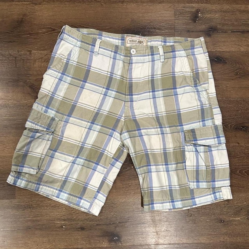 Y2K Urban Pipeline Plaid Cargo Shorts - 40w